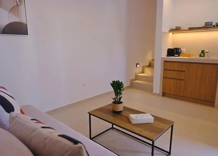 La Maltese Naousa (Paros)