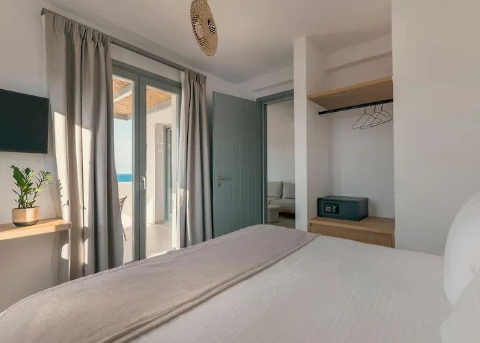 La Maltese Naousa (Paros)