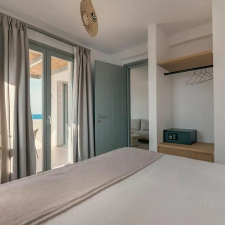 La Maltese Naousa (Paros)