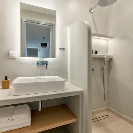 La Maltese Hotel Naousa (Paros)